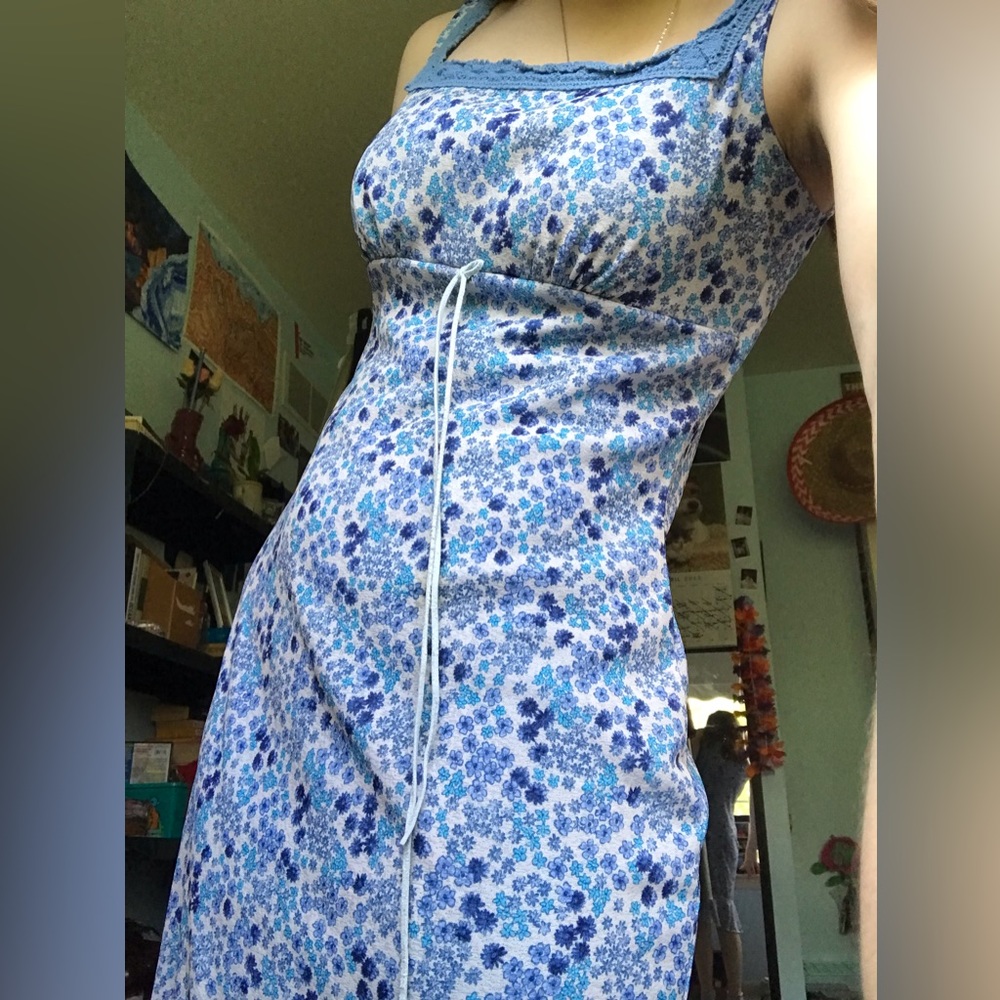 california concepts vintage 90s / 2000s / y2k blue floral midi dress